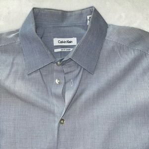 Calvin Klein dress shirt - Light blue